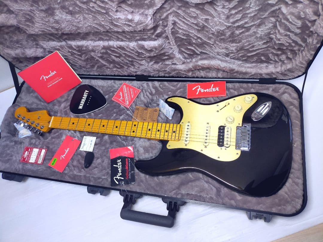 ギター Fender USA American Ultra Stratocaster