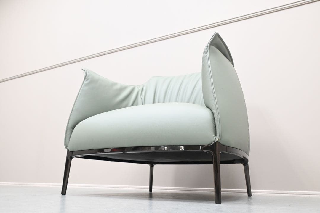 展示極美品】PoltronaFrau ポルトローナ・フラウ アーチボルド - メルカリ