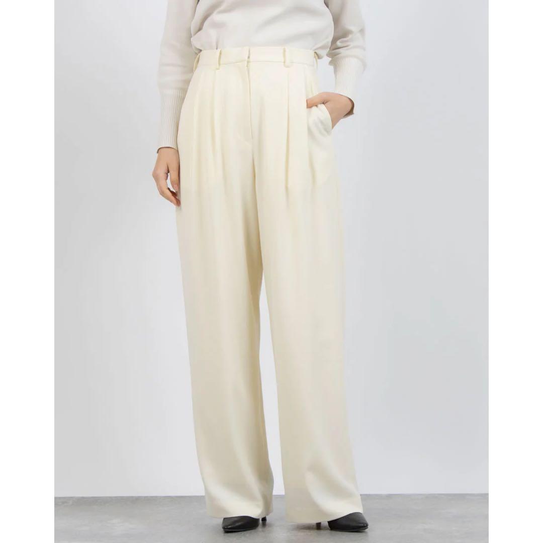 25AW CLANE（クラネ） BASIC TUCK PANTS （IVORY） - メルカリ