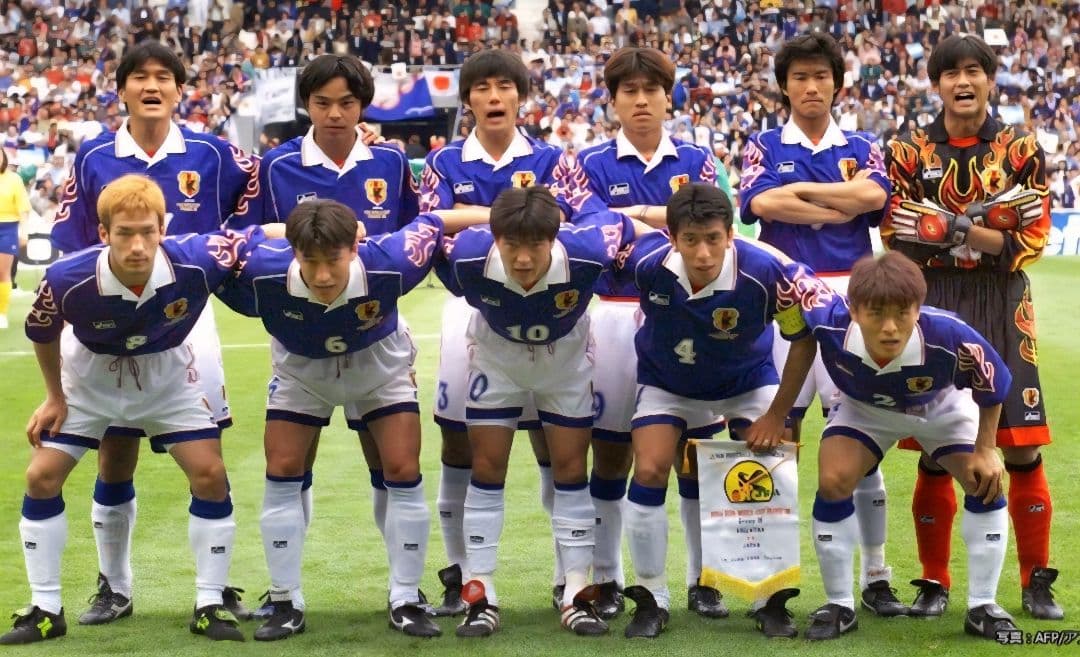 P*y様 98W杯 日本代表 炎 長袖ユニフォーム 中山雅史 ゴン中山 9