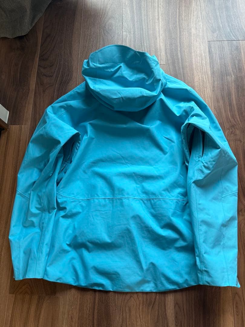 Oakley 防水ジャケット 水色