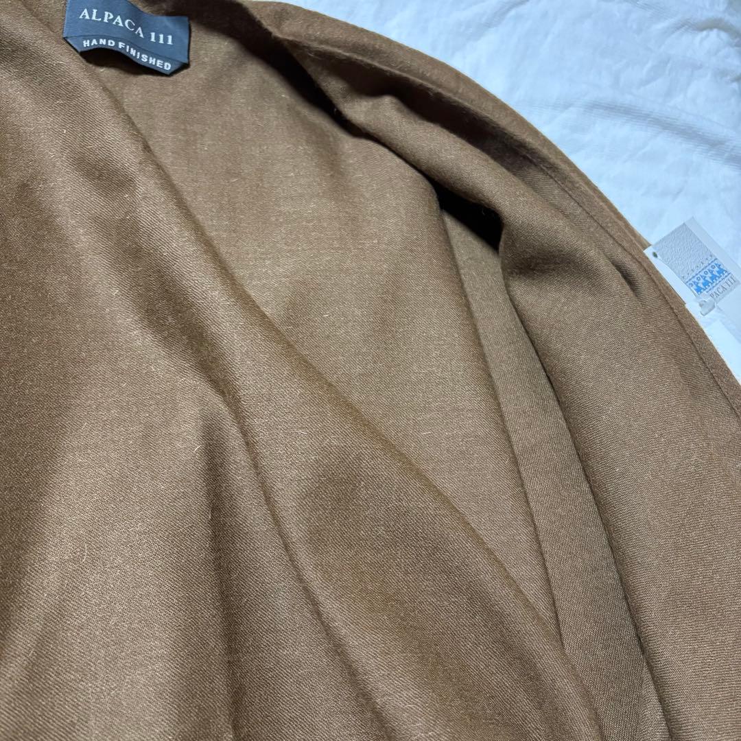 極希少　美品　ベビーアルパカ100% ケープ　ブラウン　タグ付き　和訳