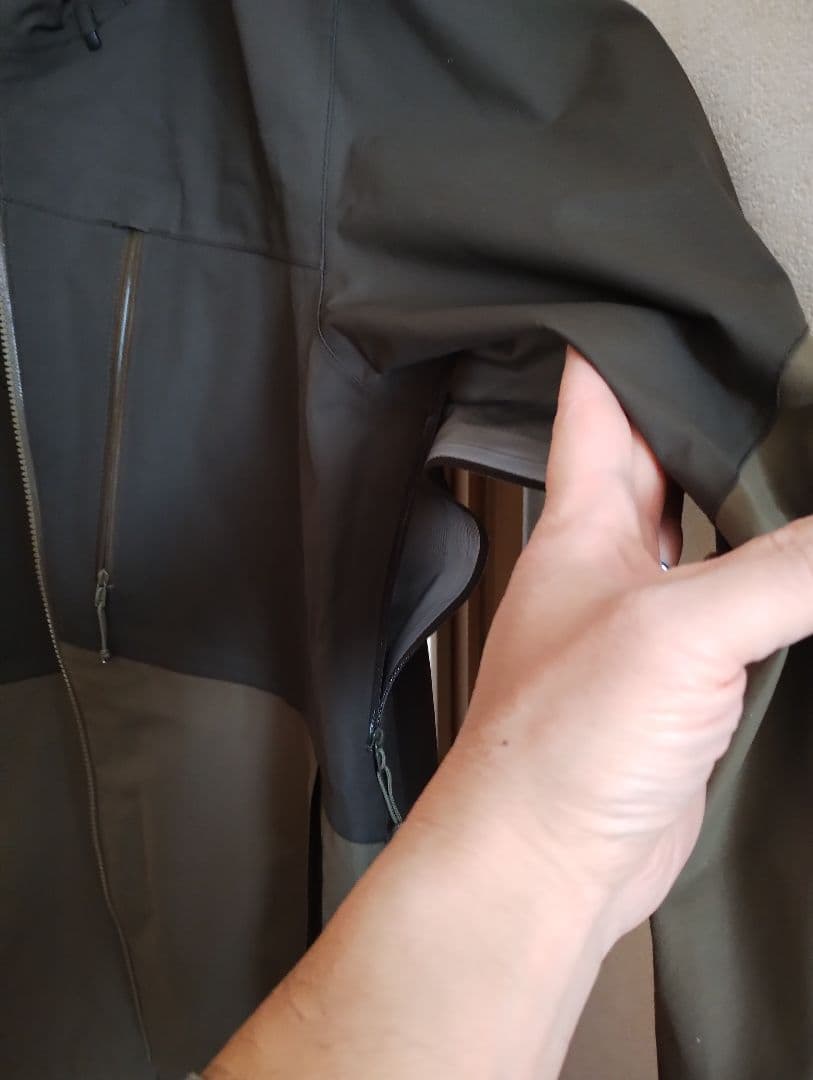 Flylow Quantum Pro Jacket Mサイズ　美品