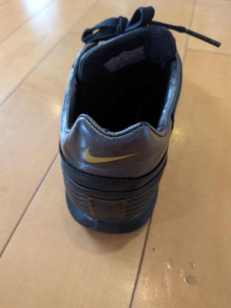 Nike Total 90 トレーニングシューズ ブラック/ゴールド