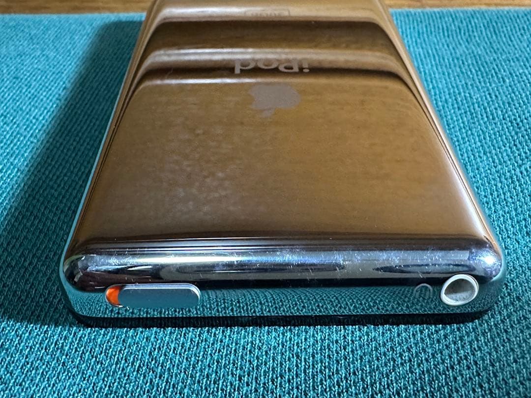 きれいなiPod Classic 5.5世代 MA446 30GB新品バッテリー