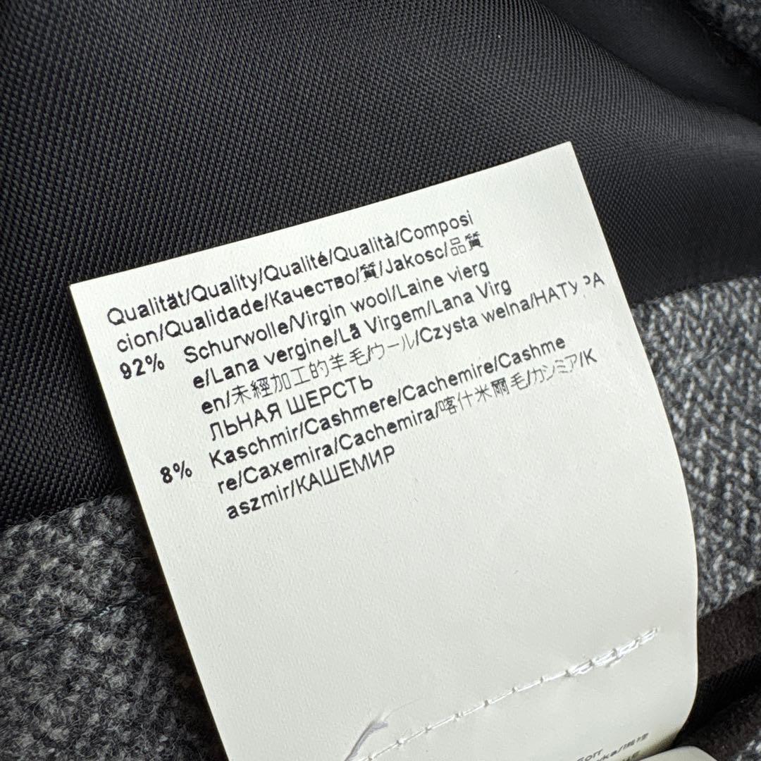 HUGO BOSS グレー ヘリンボン柄ショートコート