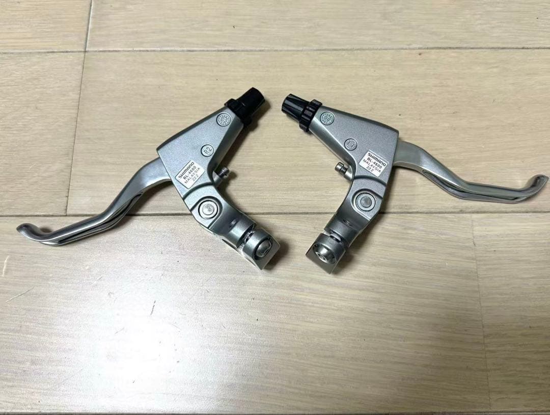 TIAGRA ブレーキレバー機械式　ディスクブレーキ　ブレーキキャリパー