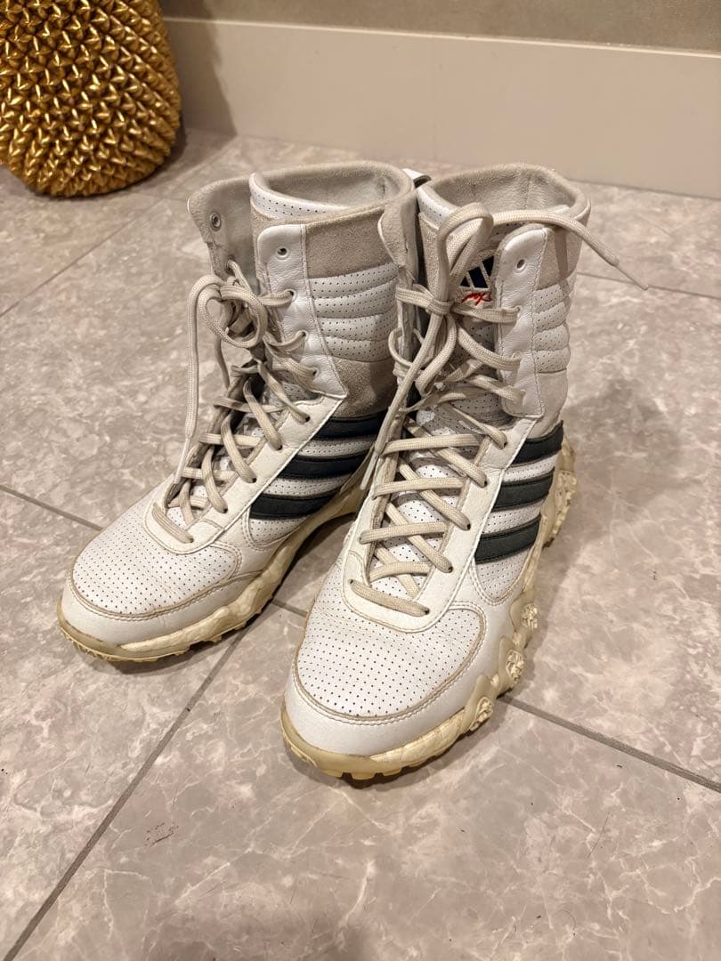 完売品　定価33000円　コードカオス JAY3LLE レディースゴルフシューズ