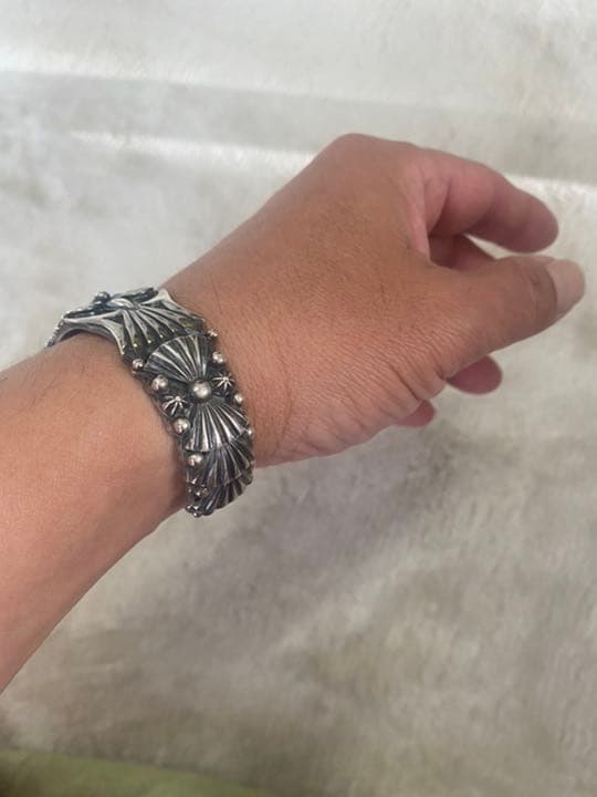 ボン ナバホ族 デルバートゴードン バングル