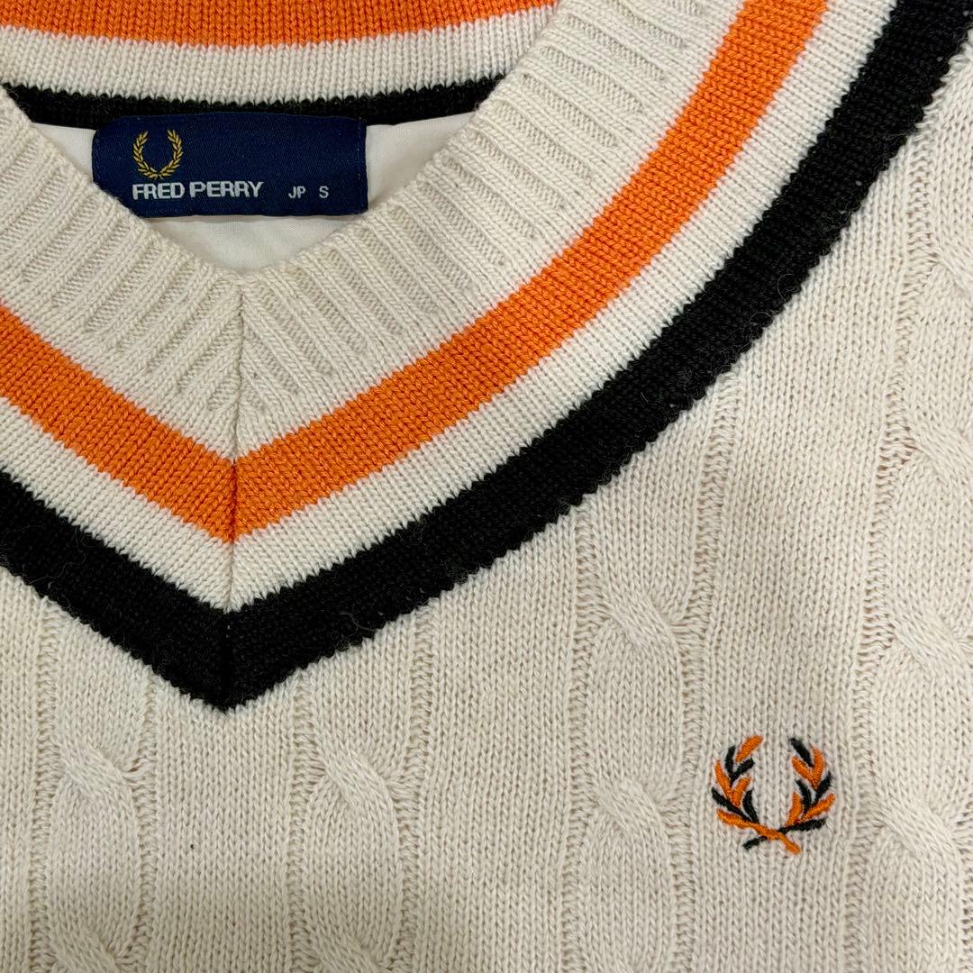 【美品】BEAMS GOLF 防風ニットセーター FRED PERRY