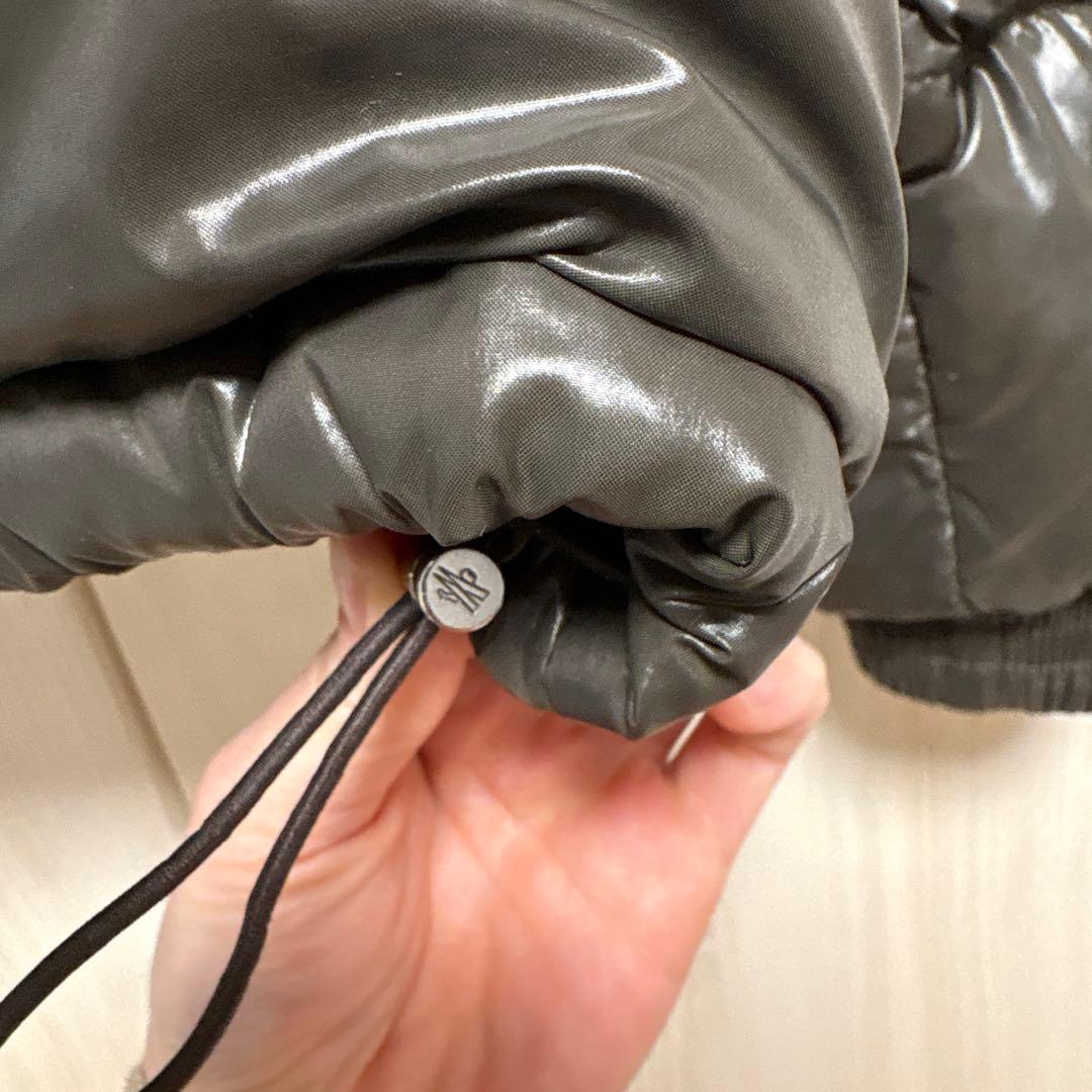 モンクレール　ダウンジャケット K2