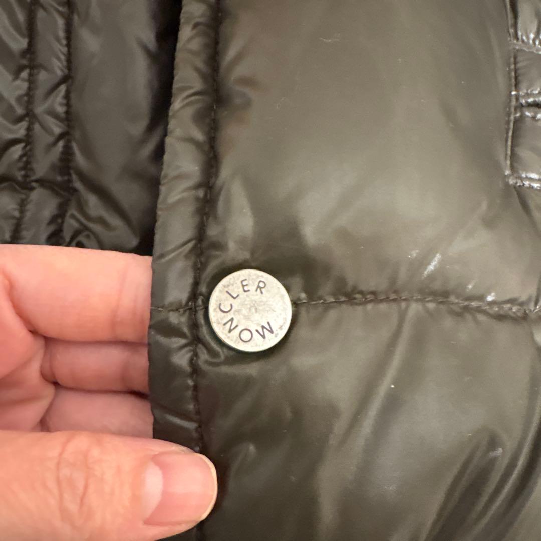 モンクレール　ダウンジャケット K2