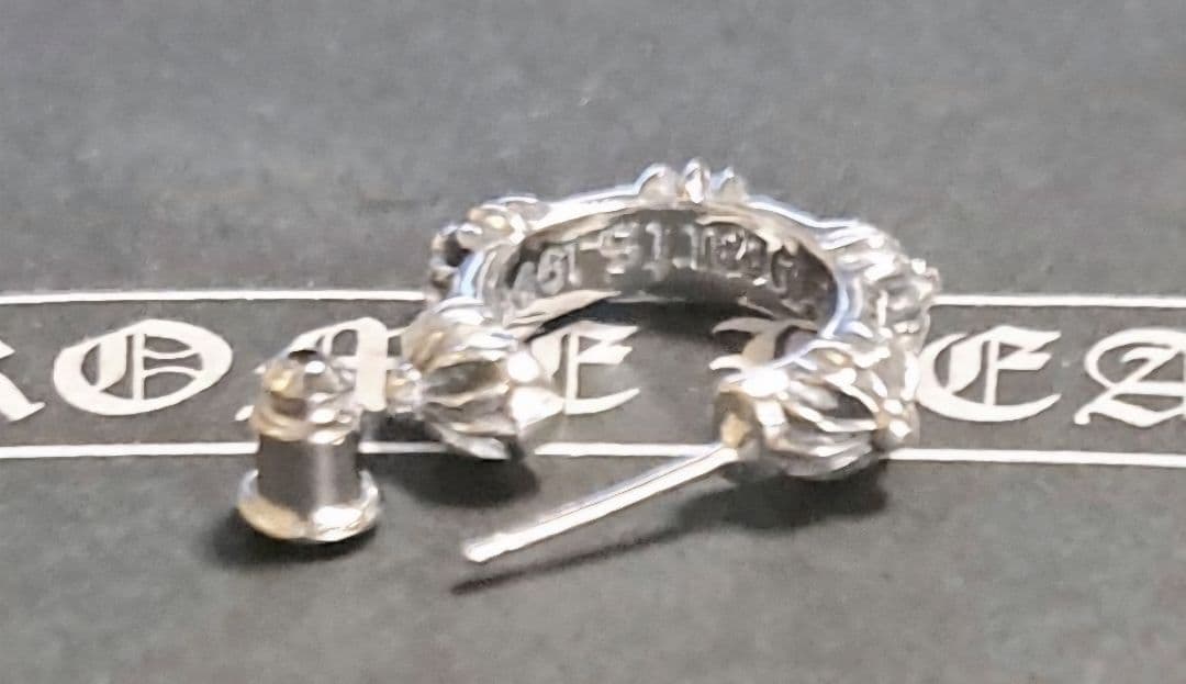 CHROME HEARTS SBTクロスバンドフープ ピアス 片耳 最 安 価格