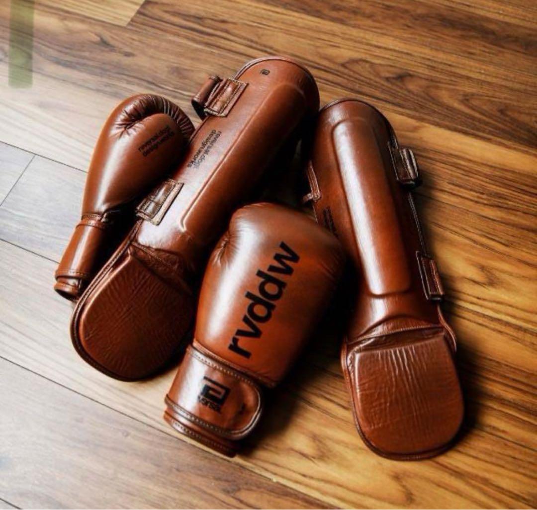 本革仕様】REVERSAL リバーサル ボクシンググローブ 茶 8オンス