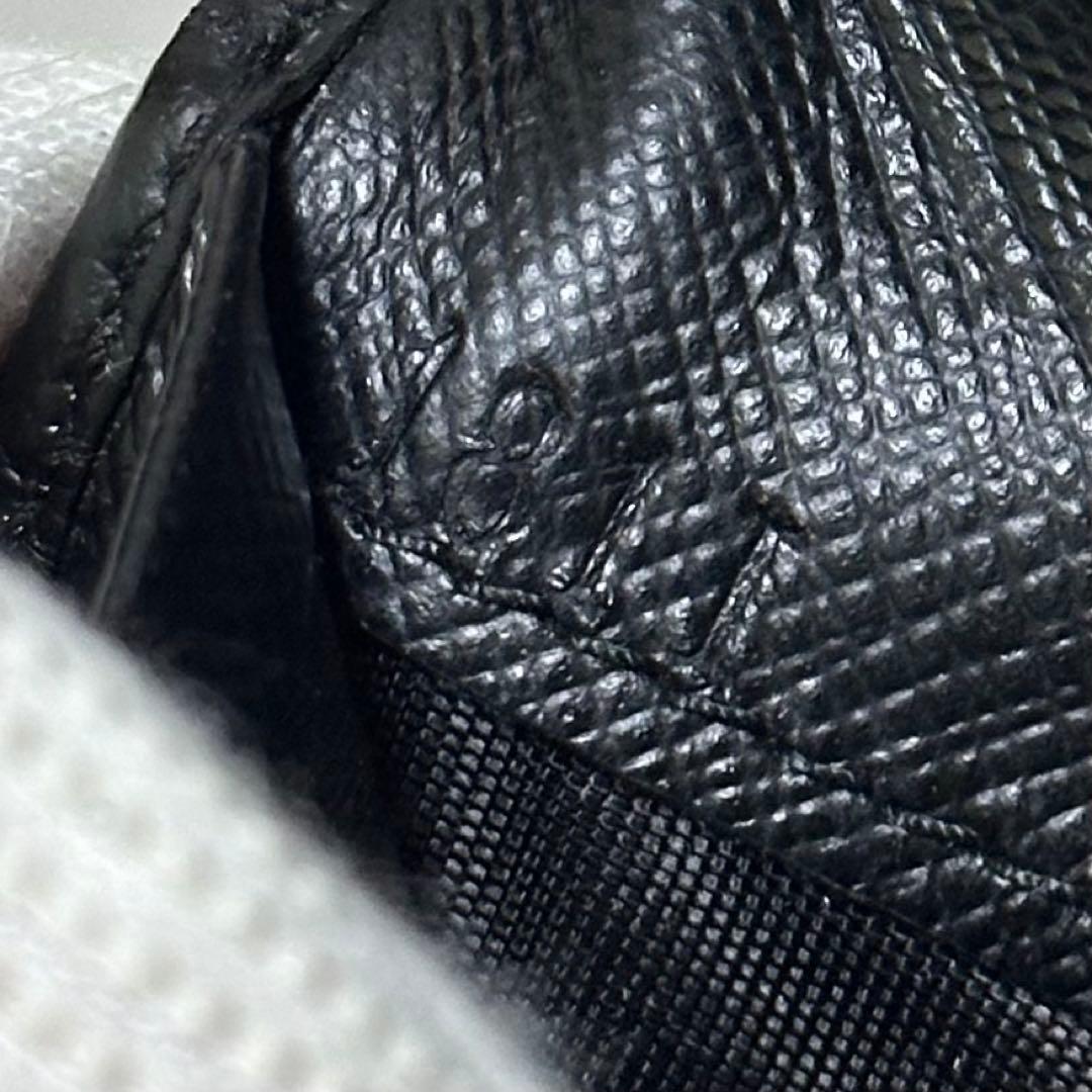 【良品】PRADA プラダ　キーケース　6連　ゴールドロゴ　サフィアーノレザー