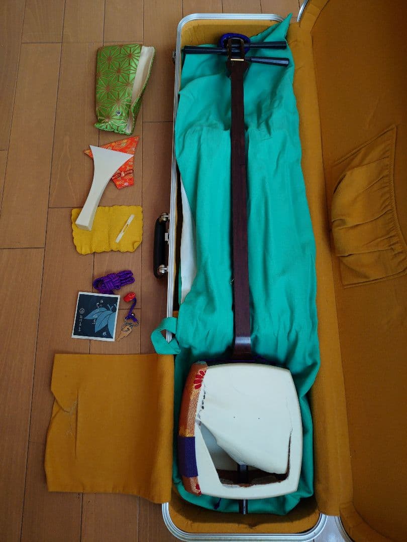 三味線本体 ケース付き