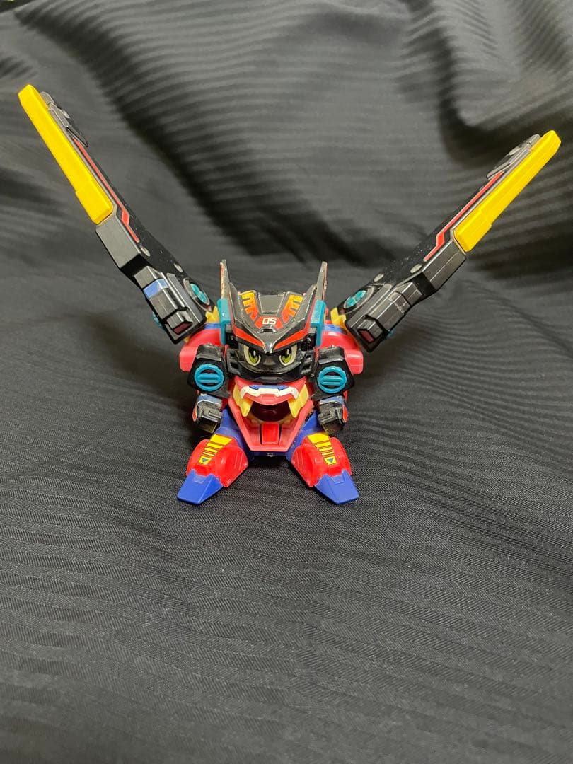 ビーダマン ガーディアンフェニックス(黒、スピーダーシステム) - メルカリ