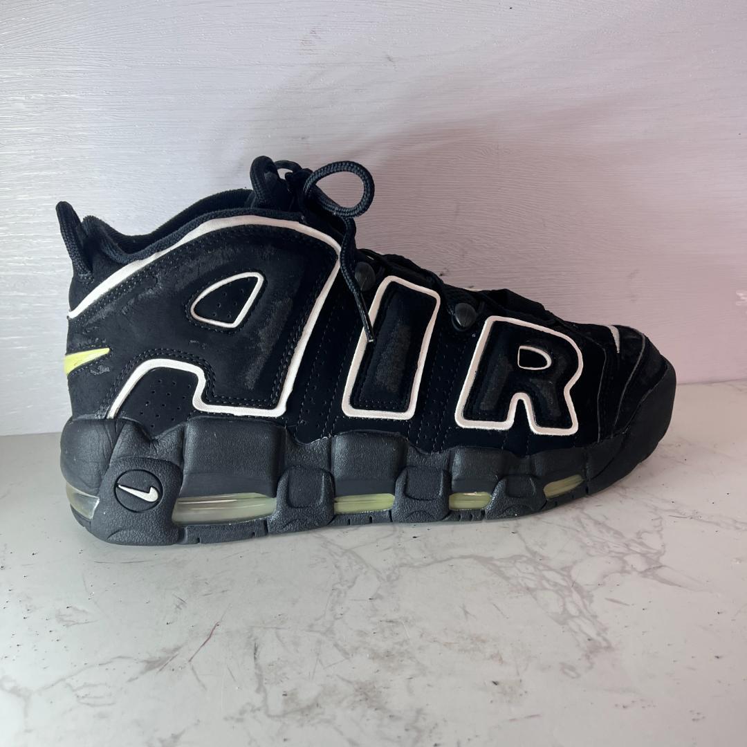 ナイキ AIRMOREUPTEMPO エアモアアップテンポ 96 黒 26.5