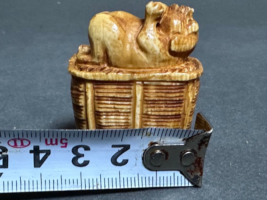 根付 ネズミ 鼠 彫刻 置物 細密細工 骨董 アンティーク