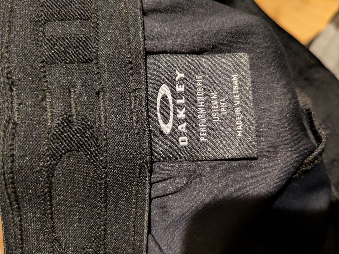 OAKLEYオークリー　トレーニングウェア上下セット