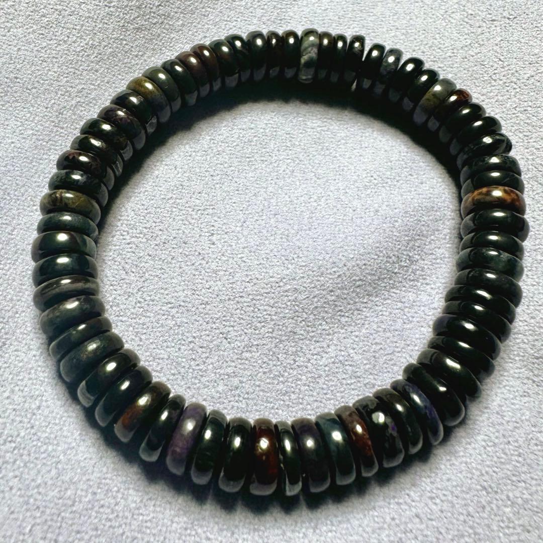 【鑑別済】未使用、希少な本物証明✨高品質スギライトボタンカット、ブレスレット