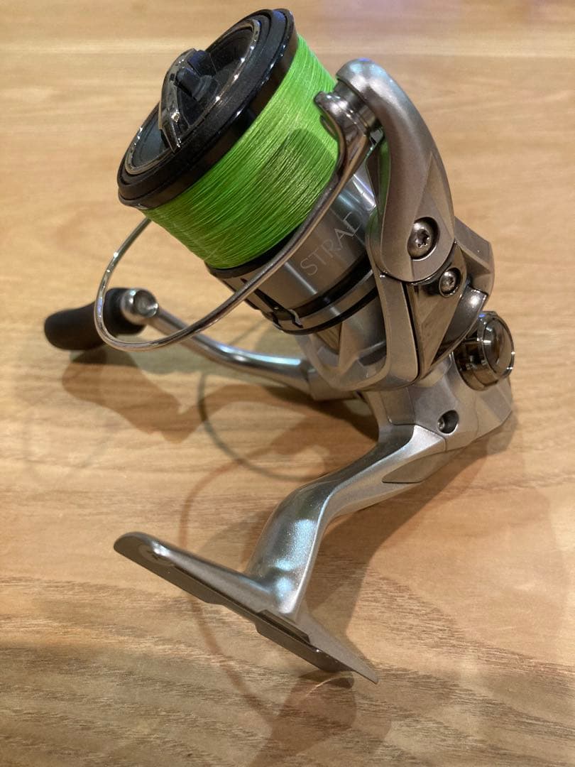 SHIMANO STRADIC 2500S スピニングリール　19ストラディック