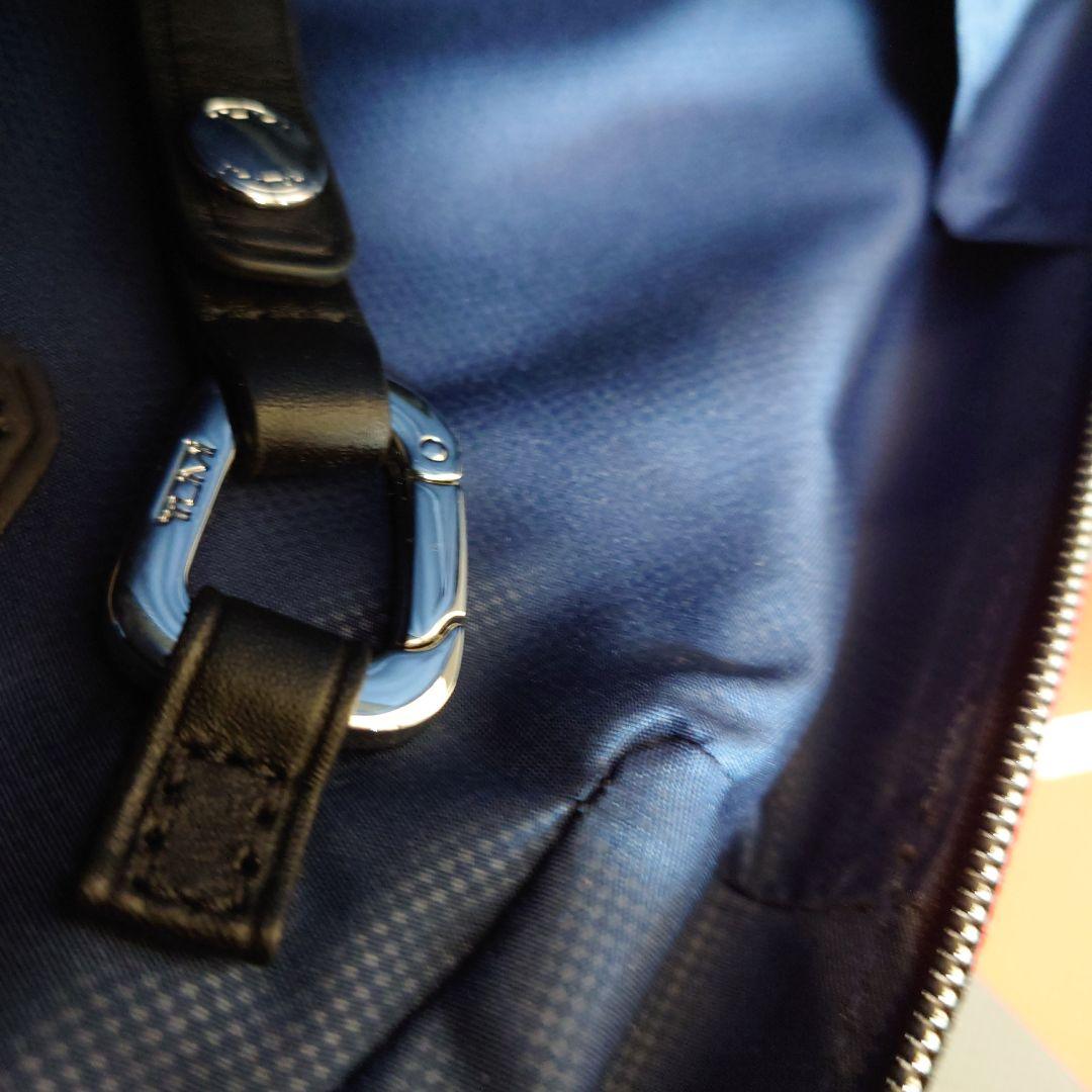 【ほぼ未使用】TUMI 025503010D3 アリーヴェ マーティン スリング