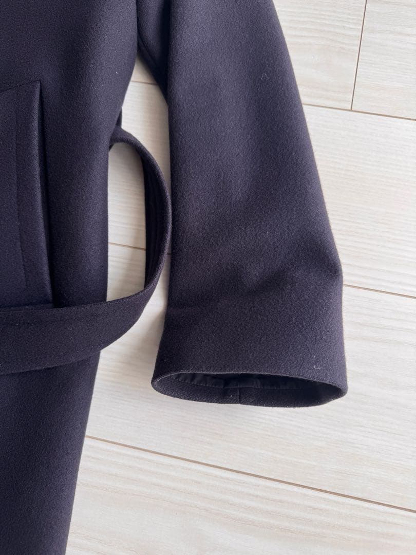 美品 HEVO OSTUNI ベルテッドコート オストゥーニ ネイビー 44