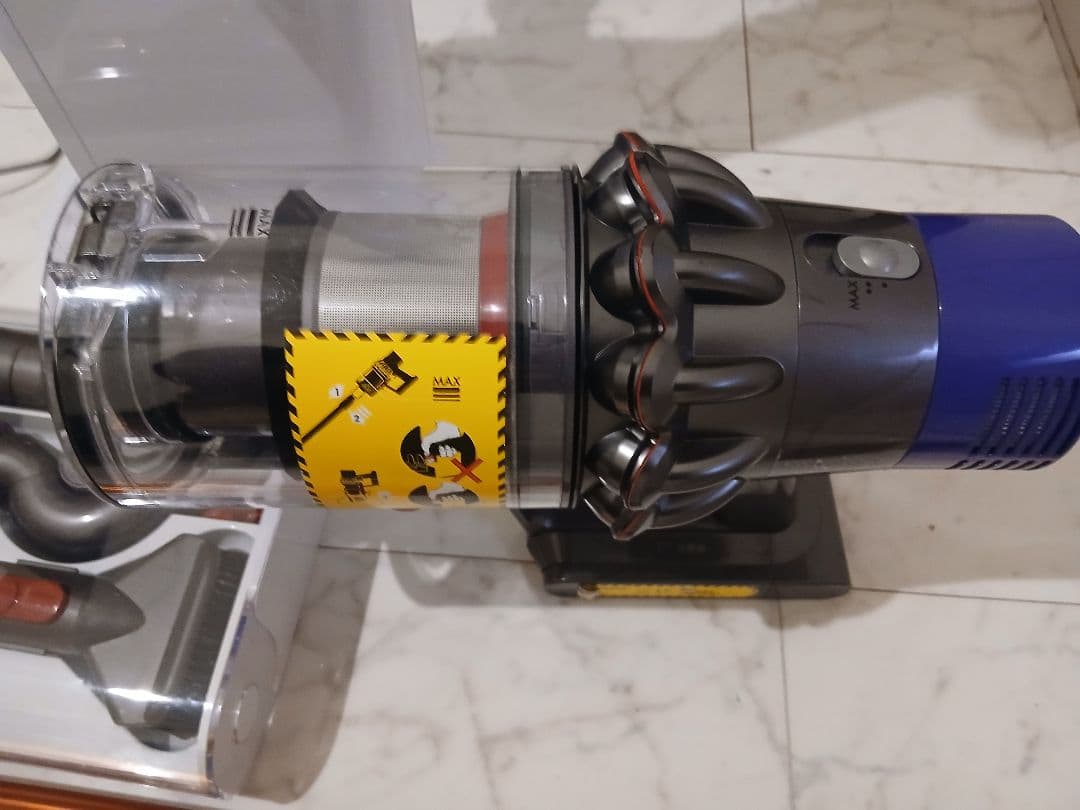 9*2様 ダイソン V10 sv12 Fluffy 収納スタンド付 動作品