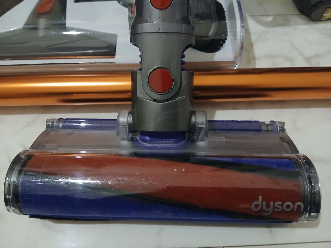 9*2様 ダイソン V10 sv12 Fluffy 収納スタンド付 動作品