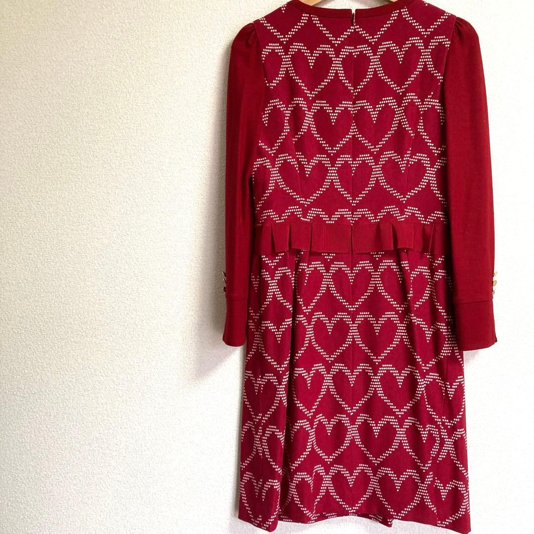 【美品】ハートモチーフニットワンピース　ニット　ウール　38 レッド