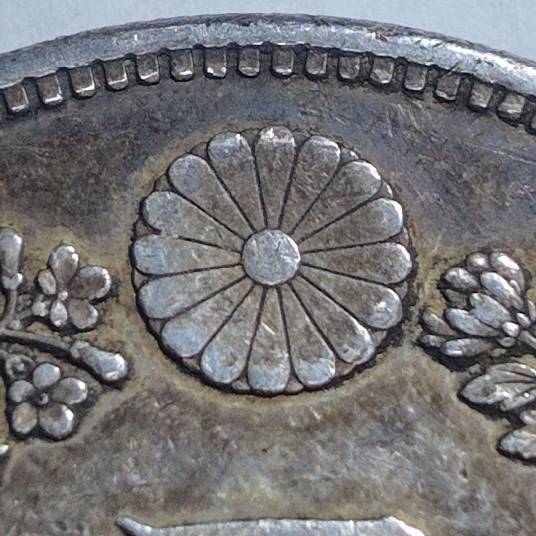 将*駒様 明治十六年（1883年） 一円銀貨（竜図）｜未研磨・自然皮膜｜VF+〜