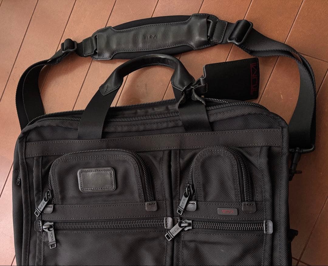 TUMI 26141DH ALPHAエクスパンダブル・オーガナイザー・ブリーフ