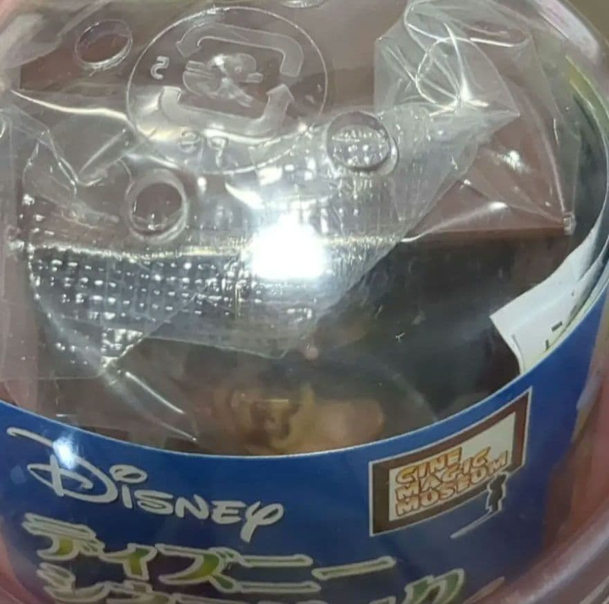 未開封！ディズニーシネマジックミュージアム2希少！不思議の国のアリス＆1ピノキオ