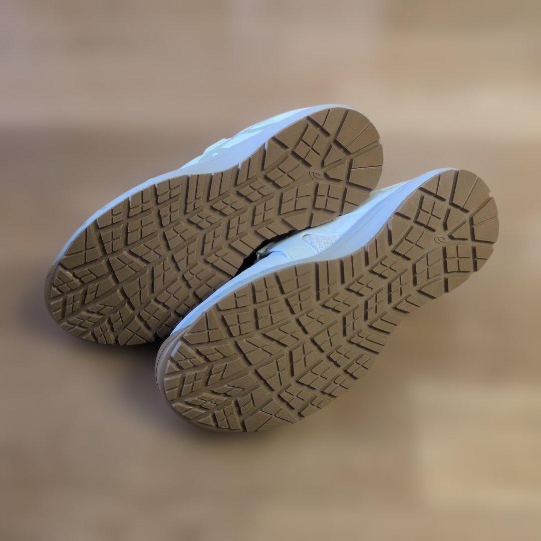 未使用★asics WINJOB ＣＰ112安全靴