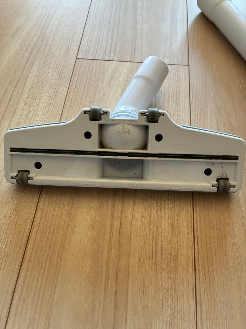 マキタ　CL107FD 充電式クリーナー　紙パック付き