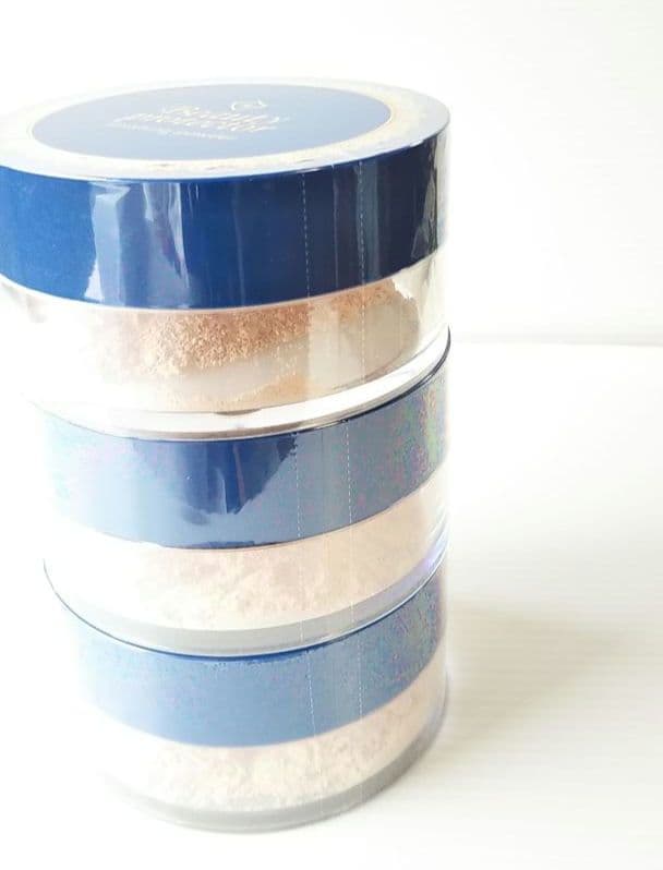 新品【プレミアムビューティープロテクターパウダーフェイスパウダー T ３点セット