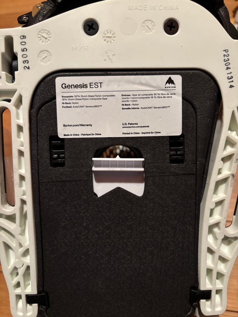 Burton Genesis EST ビンディング ホワイト/ブラック
