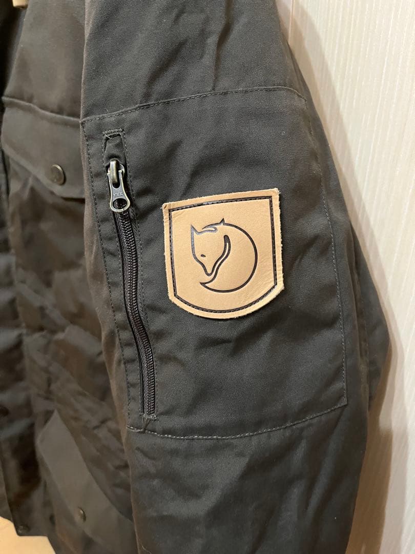 ココドーナ様　Fjallraven Singi Down Jacket M