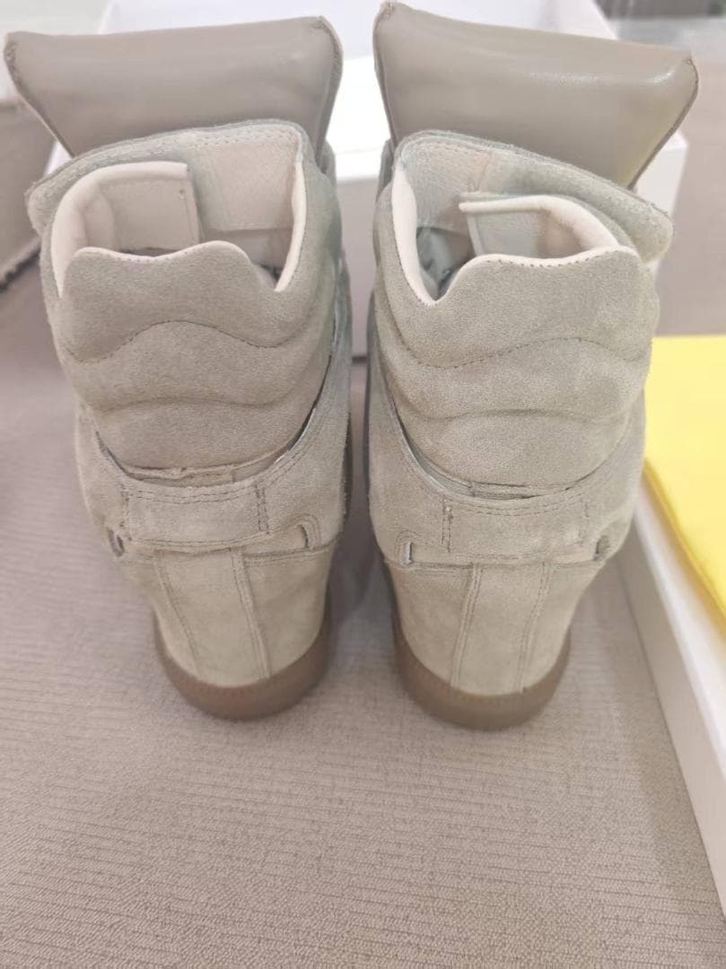 【1回着用】Isabel Marant ベージュ スエード ハイカットスニーカー