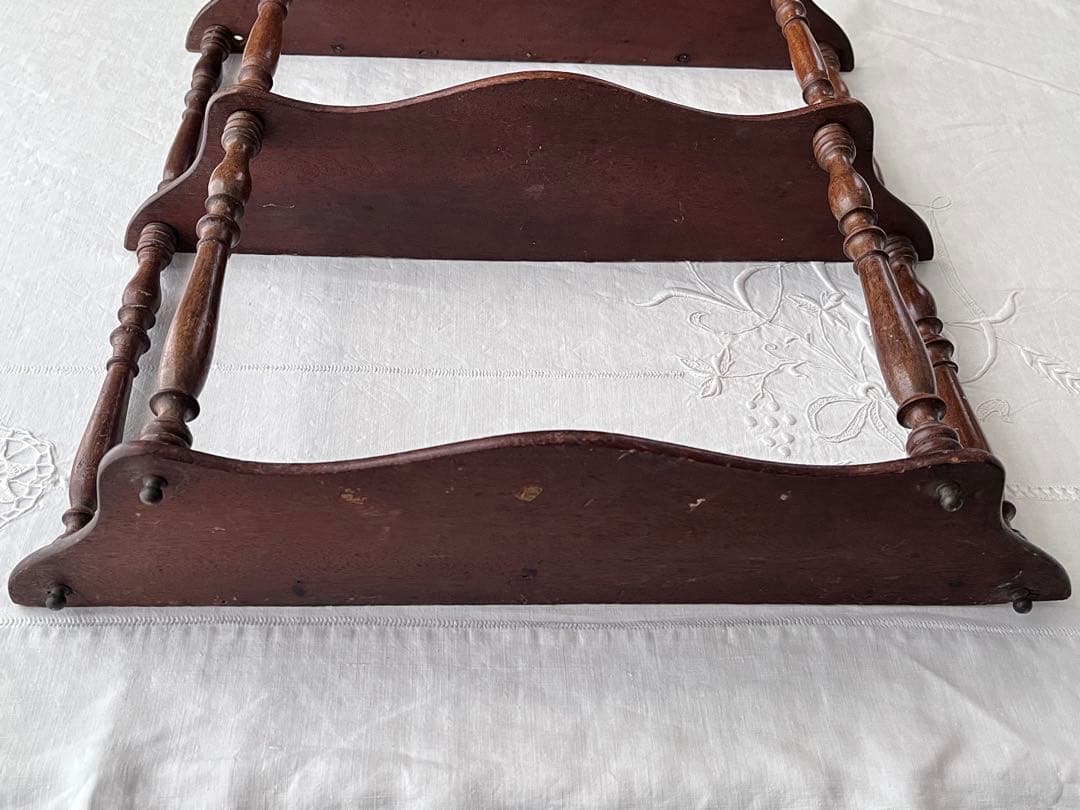 【美品】フランスアンティーク 1900年代 木製3段装飾エタジュール[3738]