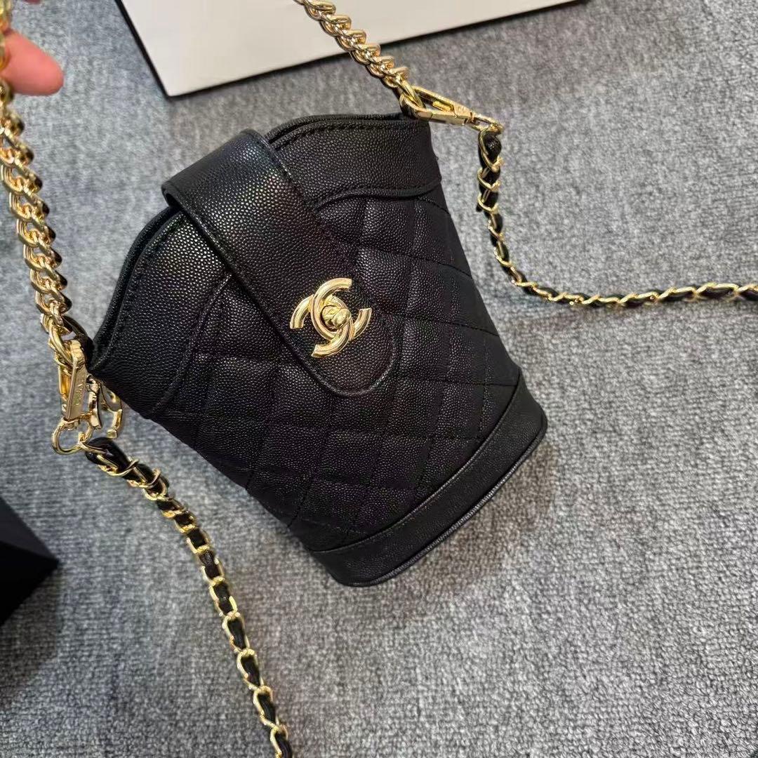 VIP顧客限定 ノベルティ　キルティングショルダーバッグ