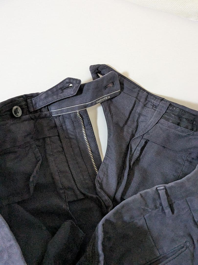【美品】インコテックス(INCOTEX)　ネイビー　スラックス　送料無料