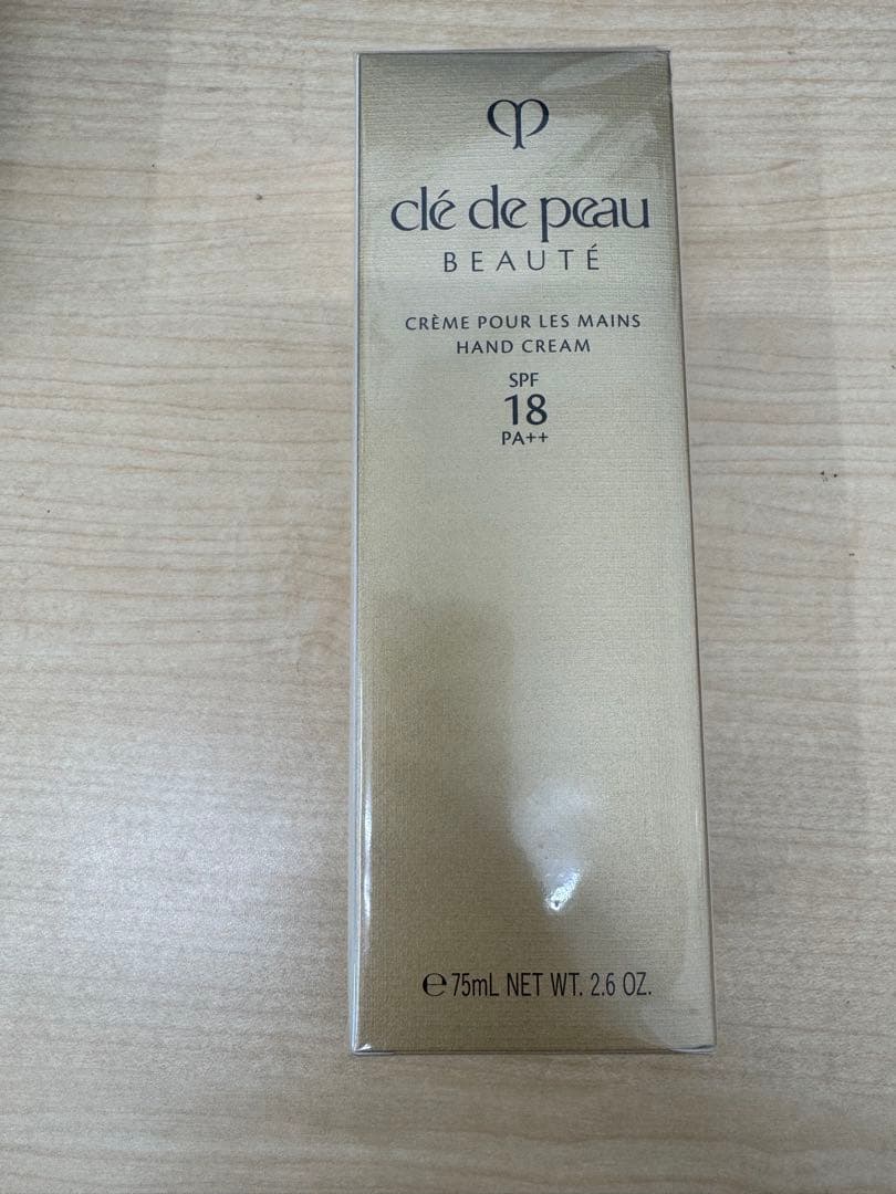 clé de peau ハンドクリーム SPF18 75g