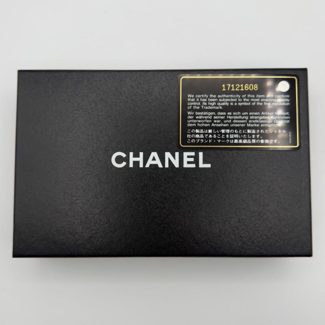 ギフト対応　シャネル財布　マトラッセ　カメリア　フラップウォレット　ラムスキン