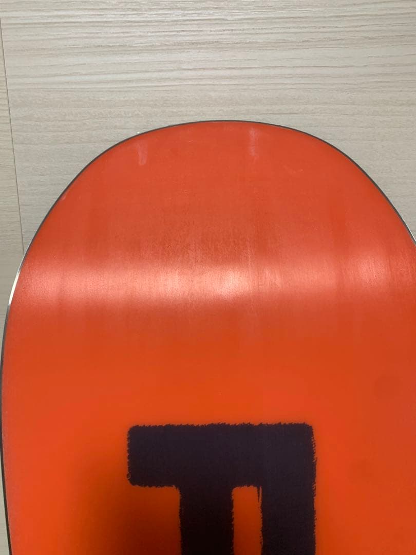 FNTC TNT-R 153cm 22-23モデル スノーボード板 ケース付き