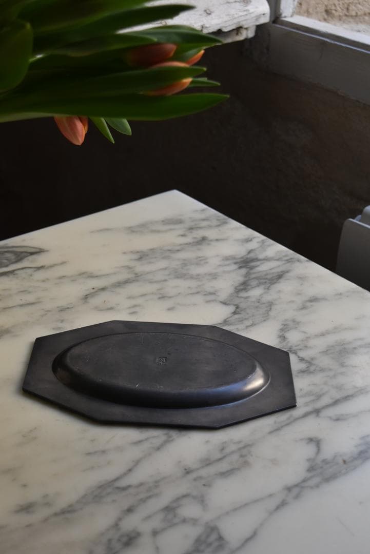 黒くなったエタン　長オクトゴナル皿(20.8㎝)　フランスアンティーク　印有