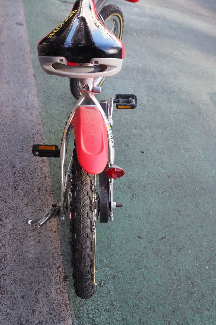 【手渡し】18インチ　ブリヂストン クロスファイヤー キッズ レッド&シルバー