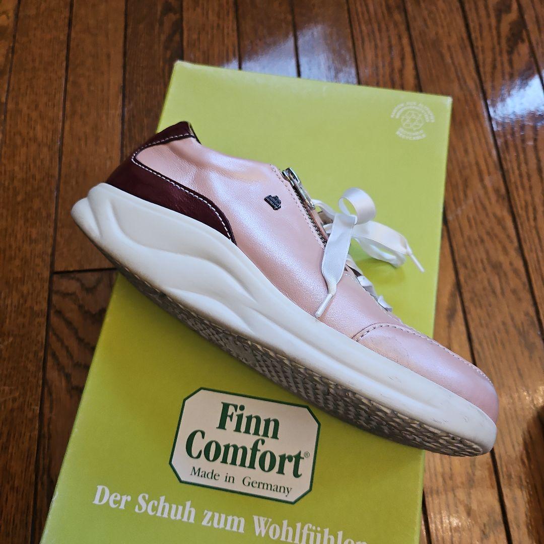 ももはな　Finn Comfort ピンク スニーカー