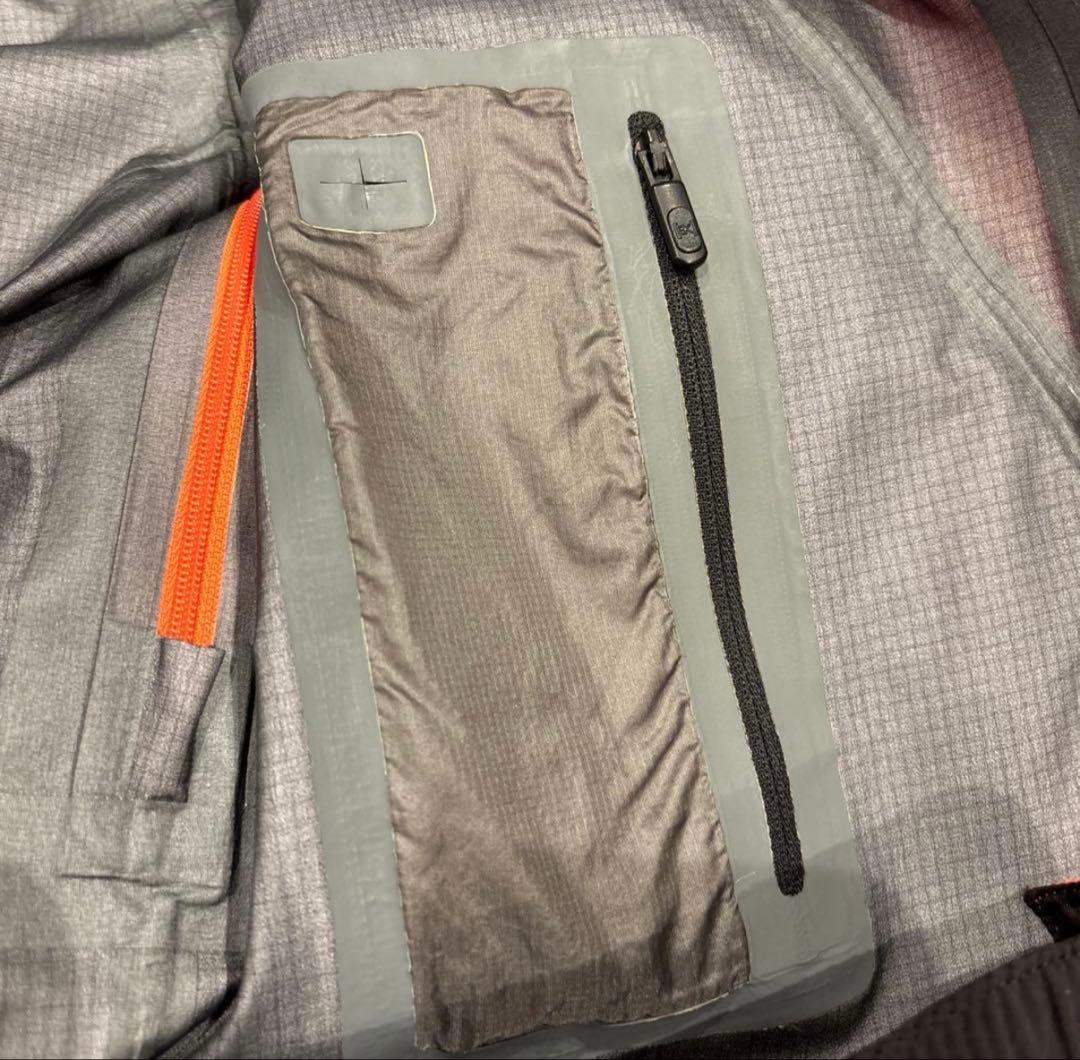 Burton AK haven 3L GORE-TEXpro S 美品